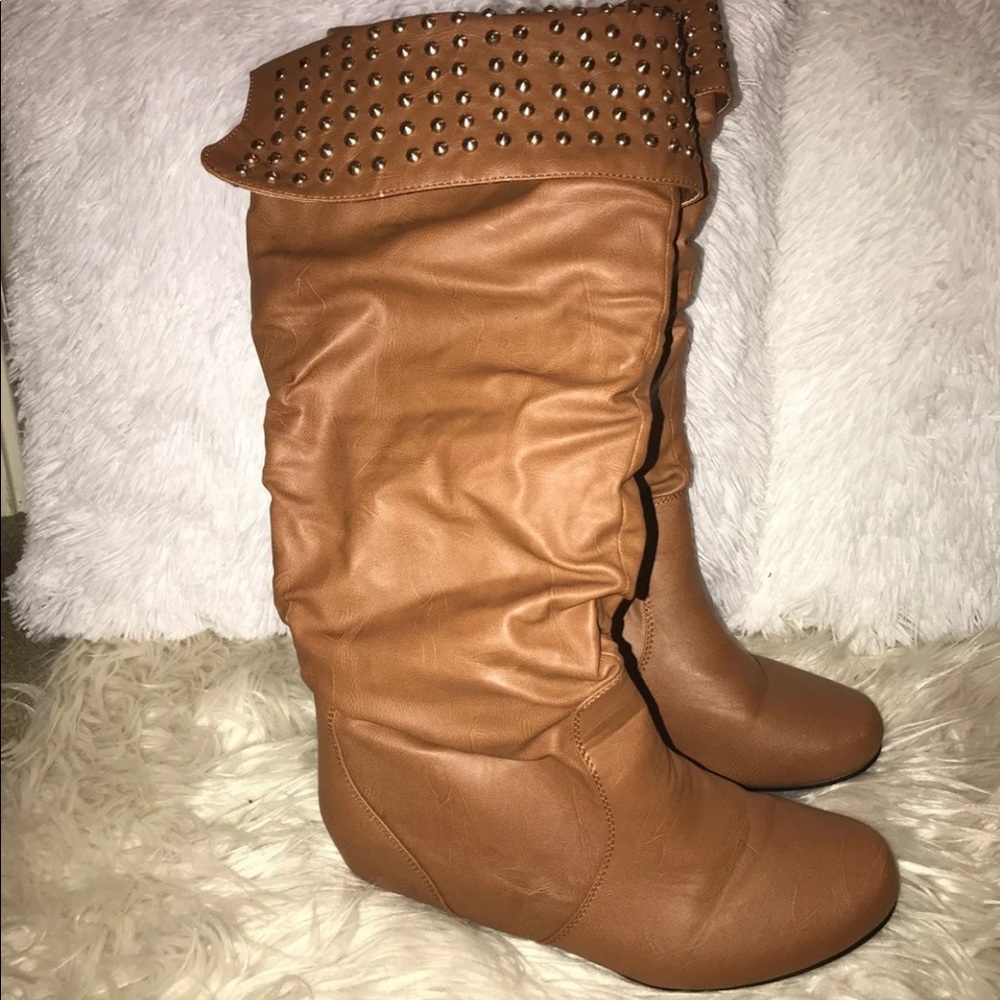 Tan Boots